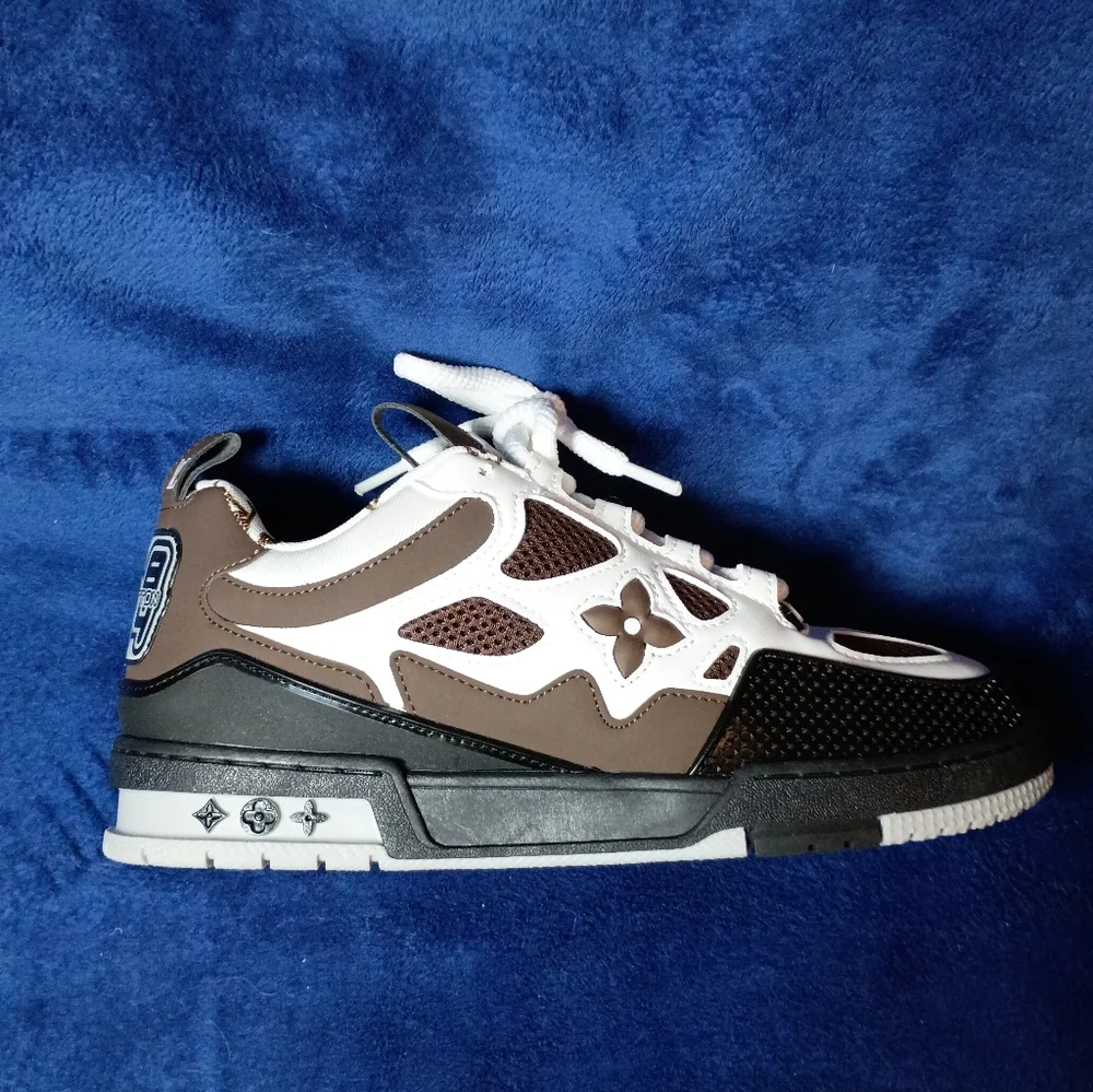 LV Skate Trainers - Picture 5 of 15